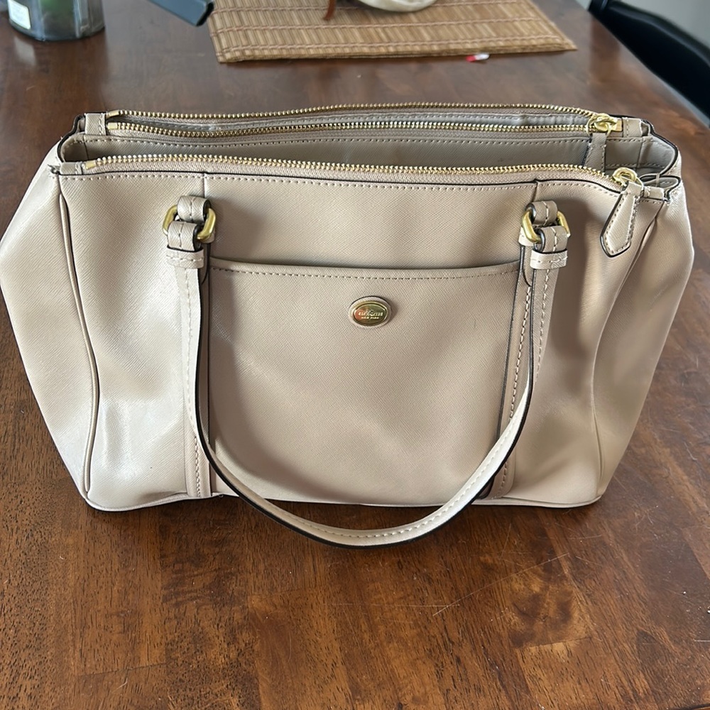 Coach Peyton Tan Leather Purse F25669